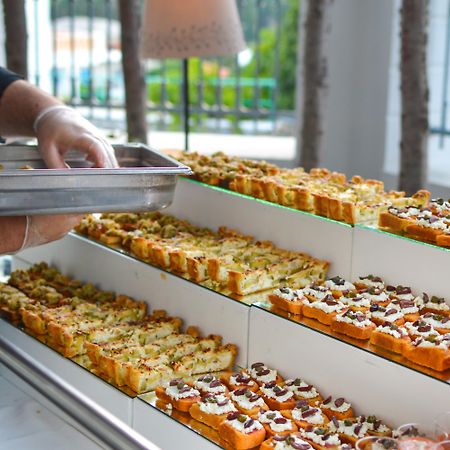 Micra Anglia Boutique Hotel & Spa Ándros 外观 照片