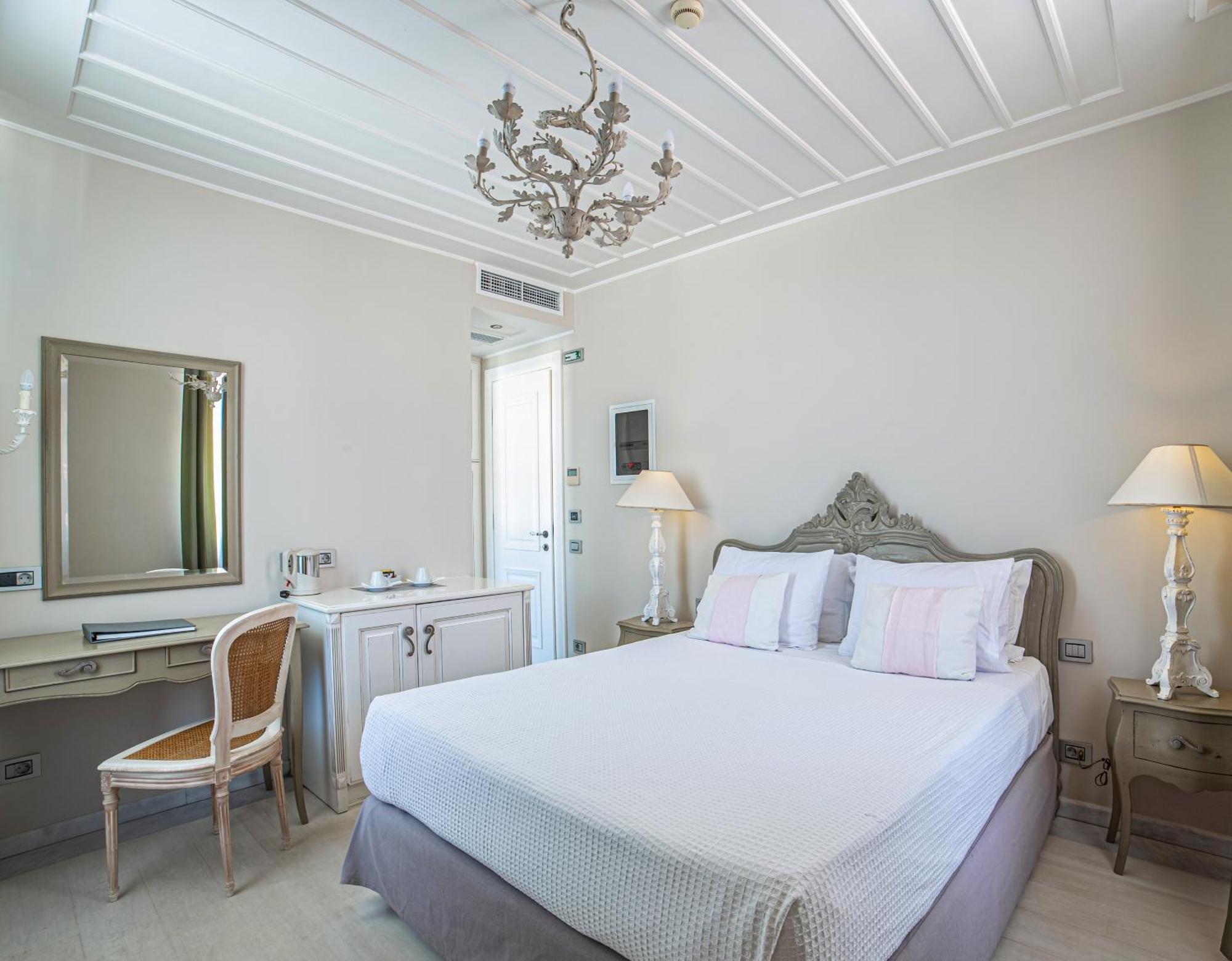 Micra Anglia Boutique Hotel & Spa Ándros 外观 照片
