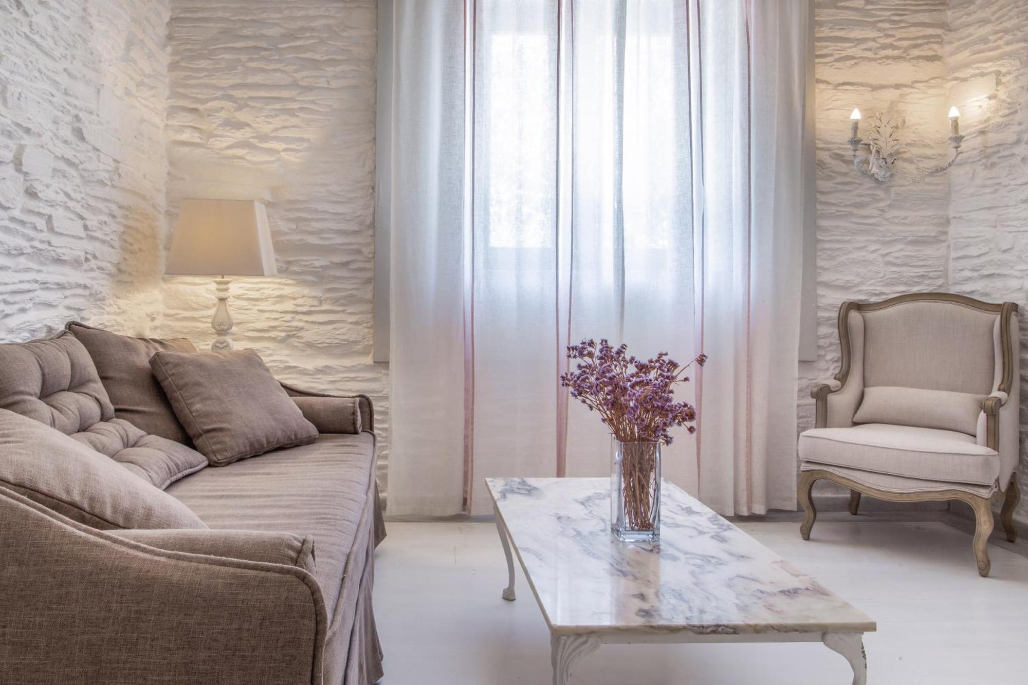 Micra Anglia Boutique Hotel & Spa Ándros 外观 照片