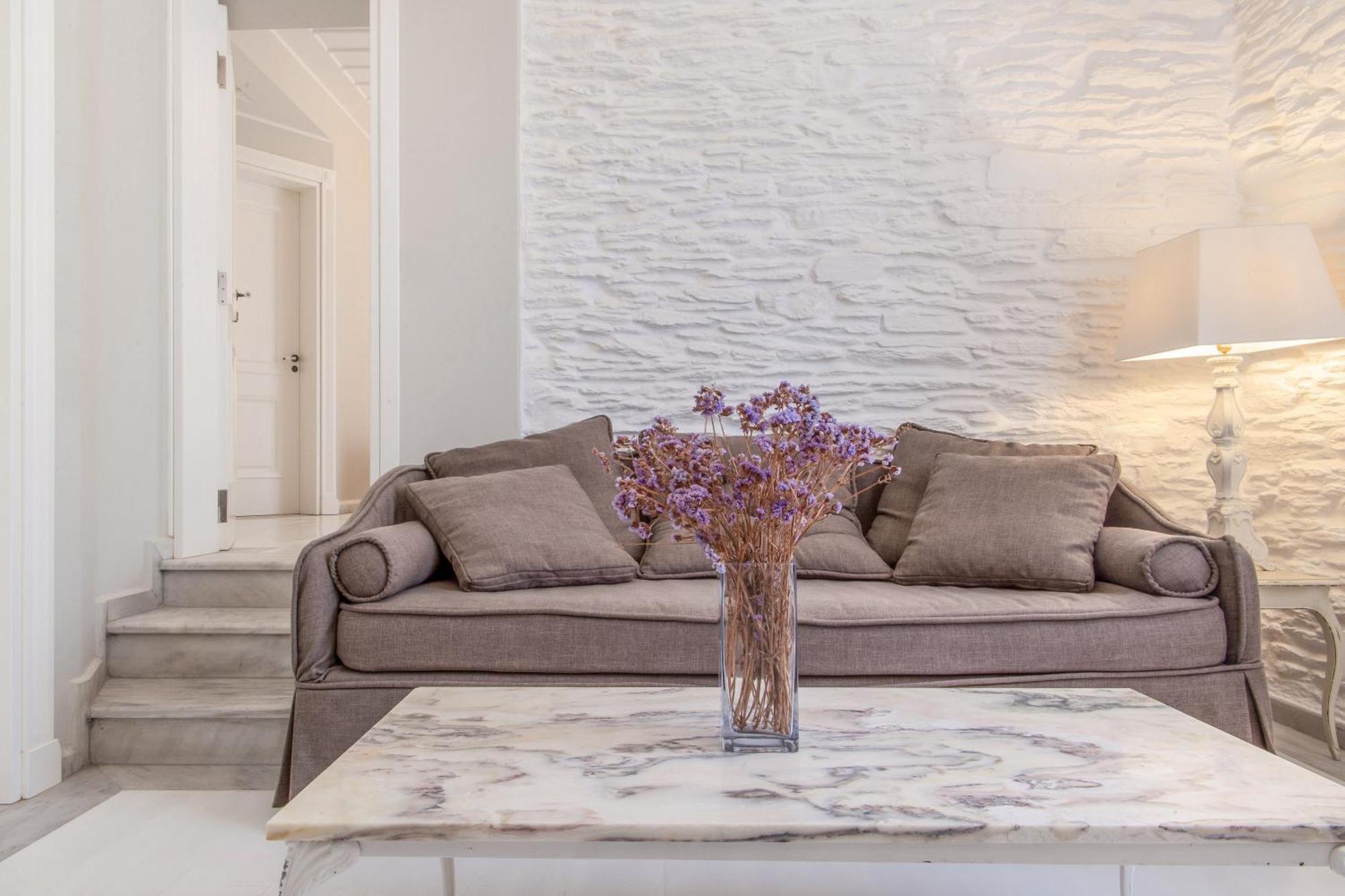 Micra Anglia Boutique Hotel & Spa Ándros 外观 照片