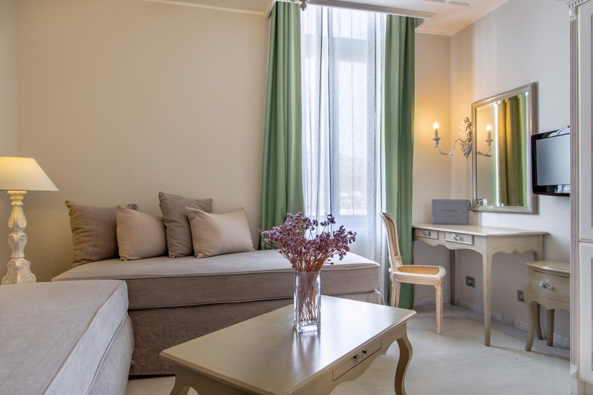 Micra Anglia Boutique Hotel & Spa Ándros 外观 照片